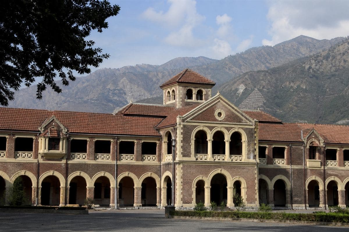 Jammu & Kashmir and Ladakh High Court building